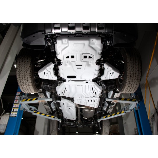 חבילת Expedition Pro ללנד קרוזר 250 | הגבהת OME, מיגון וגגון RIVAL מלא ורישוי